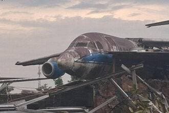 Ketika Angin Menjadi Monster: Kisah Puing Pesawat Terbang di Bogor dan Pelajaran dari Langit