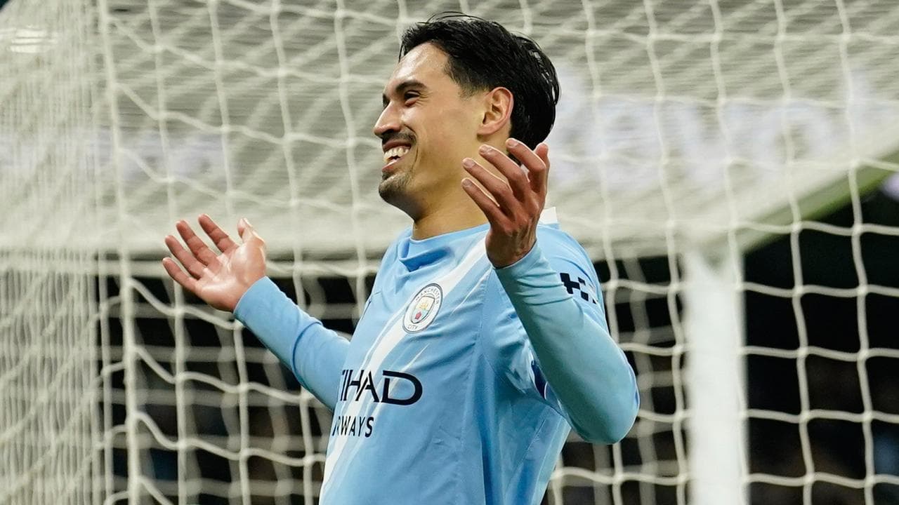 Etihad Meriah, Tiket Final Carabao Cup Kembali ke Tangan Manchester City