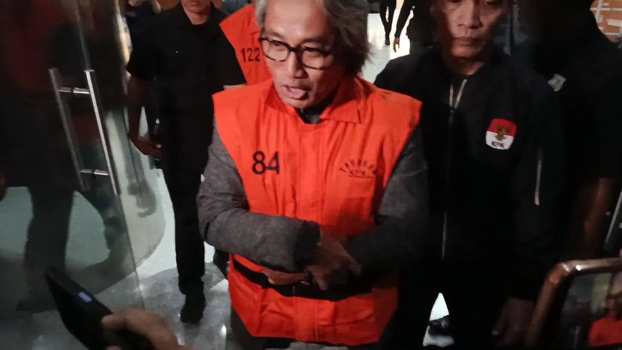 Rompi Oranye di Banjarmasin: Ketika 'Uang Apresiasi' Menggugurkan Integritas Pajak