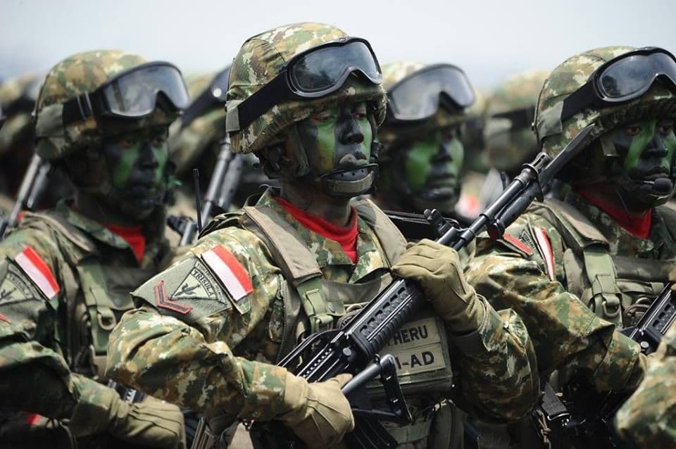 Mengapa Prajurit Unggul Lebih Berharga Daripada Senjata Canggih? Analisis Dampak SDM pada Kekuatan Pertahanan