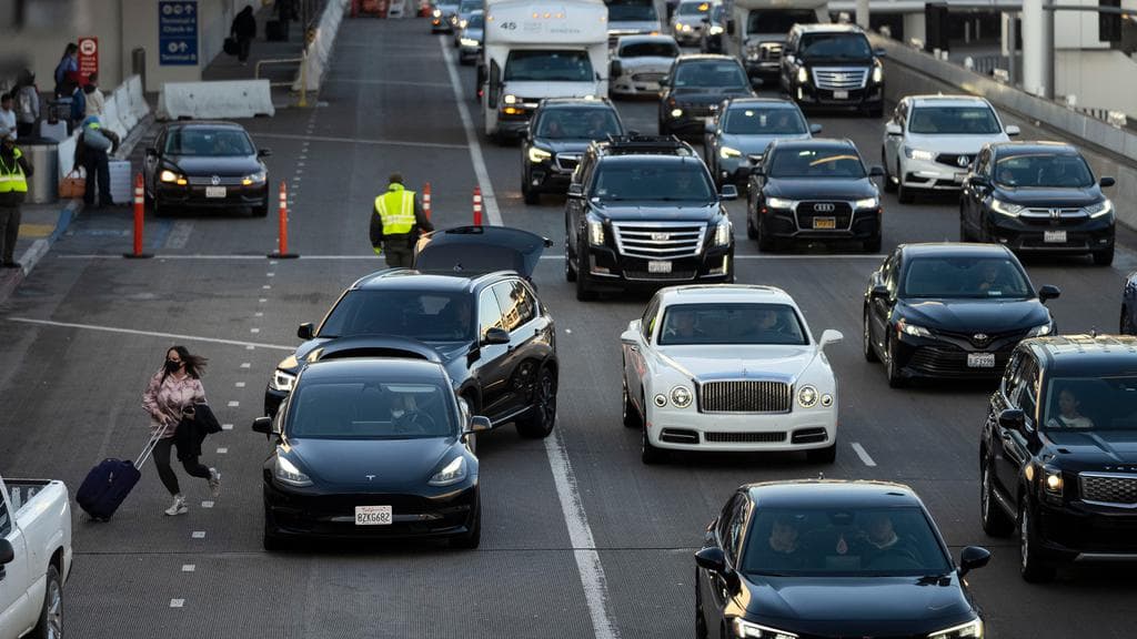 Dampak Domino Konflik Timur Tengah: Inflasi AS Melonjak, Suku Bunga Terjebak Tinggi?